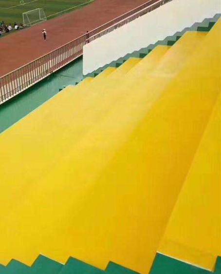 清水河球场台阶翻新修补改造